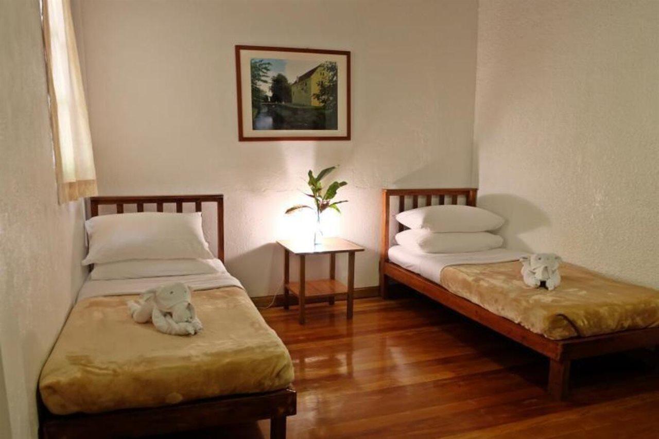 The Strand Boutique Resort Balabag  Экстерьер фото