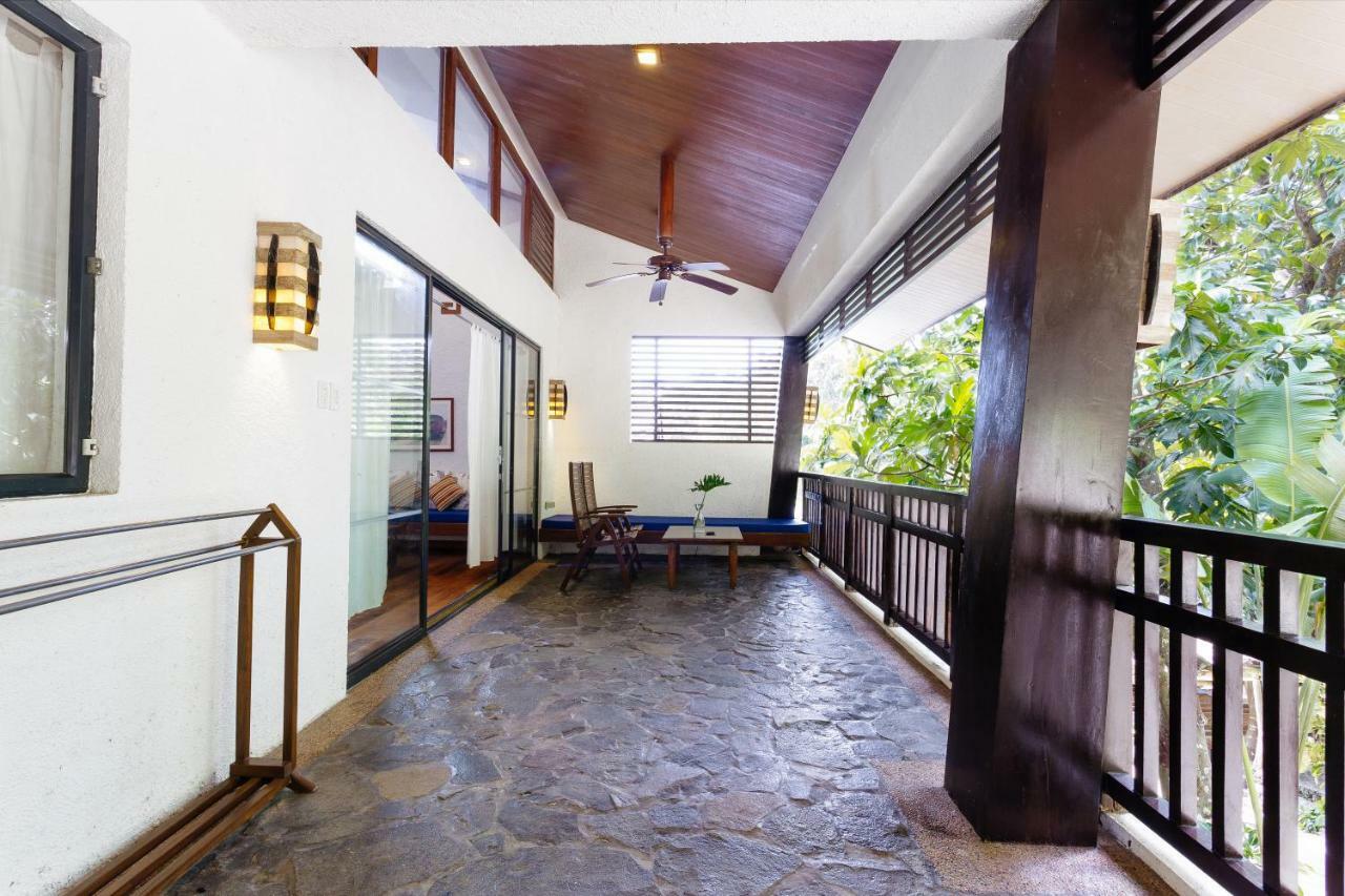 The Strand Boutique Resort Balabag  Экстерьер фото