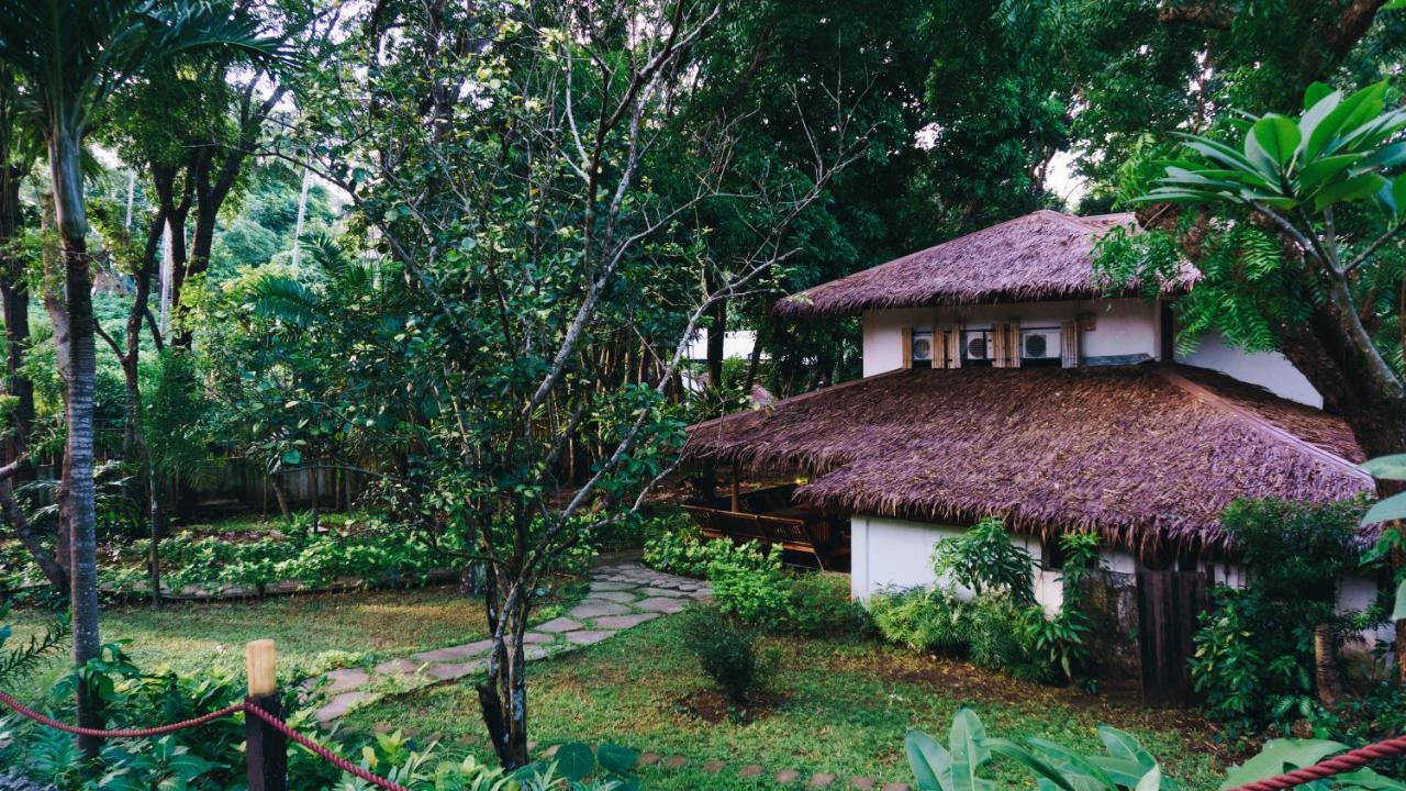 The Strand Boutique Resort Balabag  Экстерьер фото